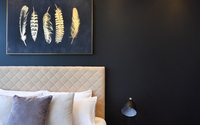 Tower Sea View Luxury 32 Floor Apartment