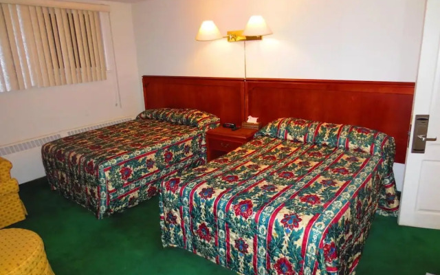 Canadiana Motel