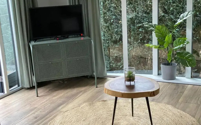 Modern rustgevend chalet in Putten 131