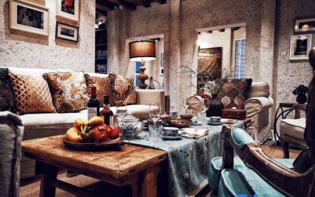 See Faraway Mogan Ziling Villa