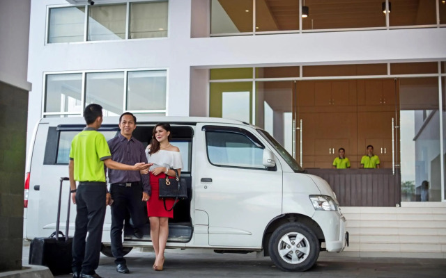 Whiz Prime Hotel Megamas Manado