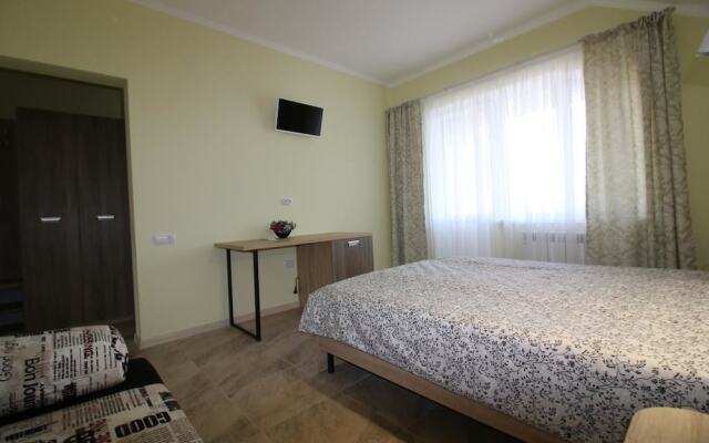 Guest House Chernomorskaya 8A