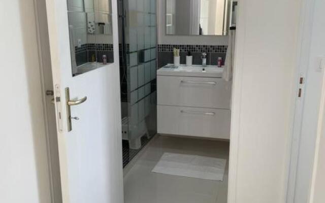 superbe appartement en residence privée