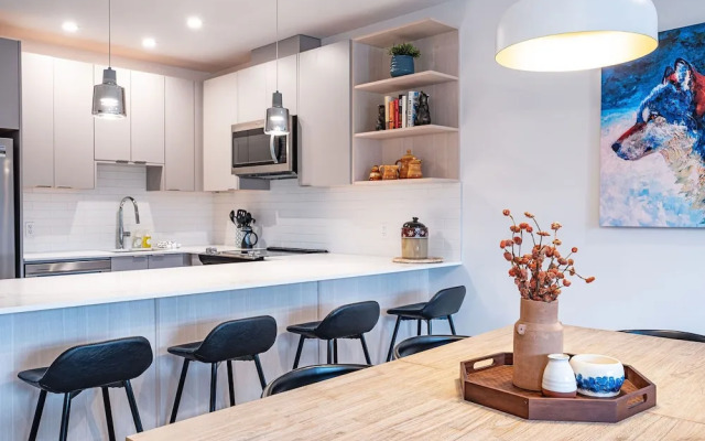 Bluebird Daze by Revelstoke Vacations