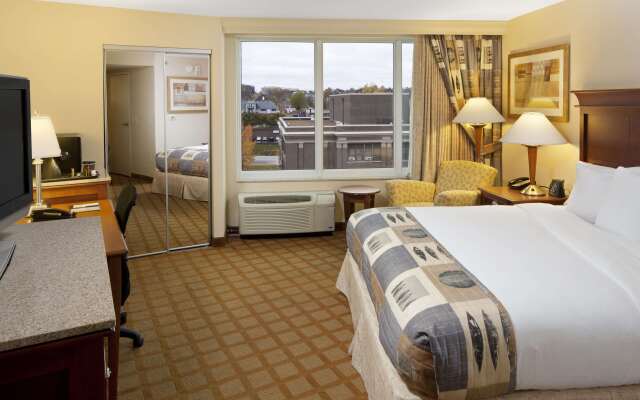 DoubleTree by Hilton Hotel Jefferson City