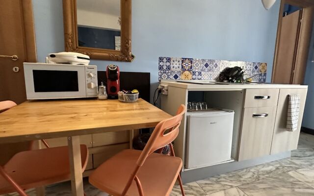 Julias Domus Angels Suite