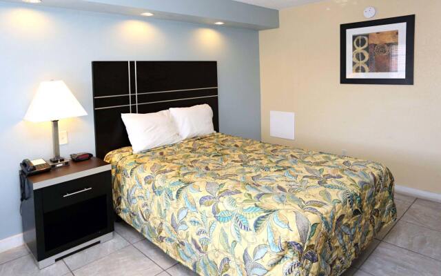 Blue Marlin Inn & Suites