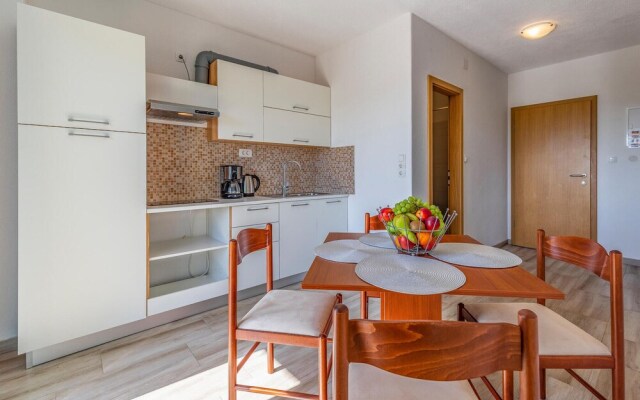 Stunning Apartment in Pomer With 1 Bedrooms and Wifi