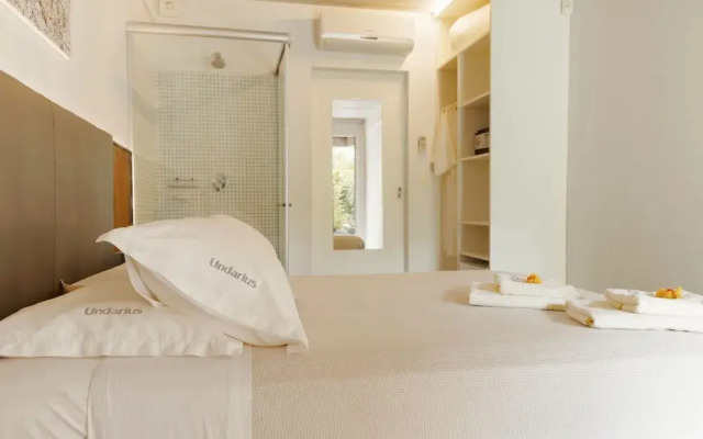 Undarius Hotel