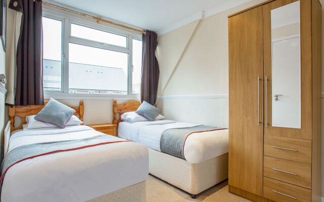 Flexistay Ambers Gatwick Aparthotel