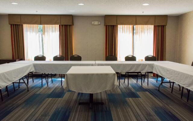 Holiday Inn Express Hotel and Suites Kinston by IHG