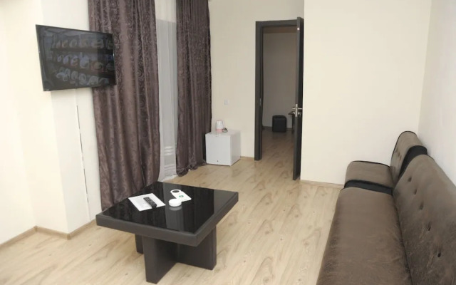 Hotel Tsitsinatela