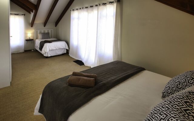 Affie Plaas, Langebaan 8-sleeper