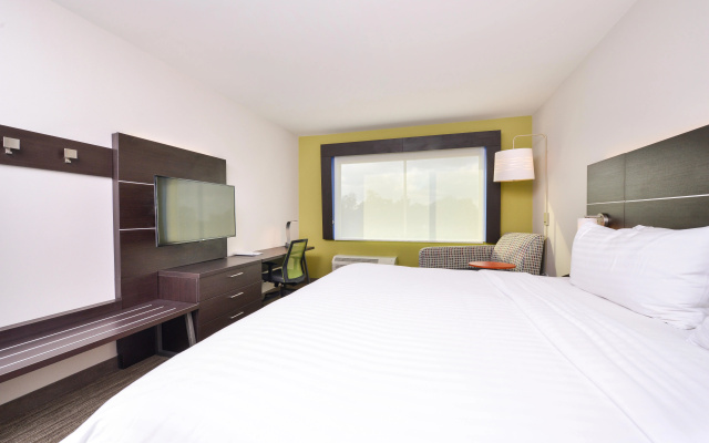 Holiday Inn Express Donaldsonville