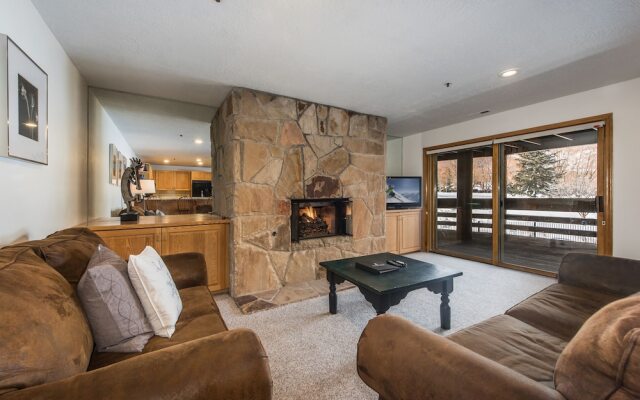 All Seasons Condominiums by All Seasons Resort Lodging