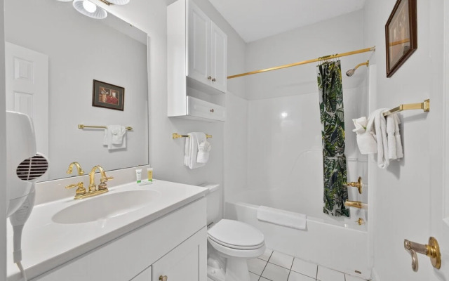 Magnolia Place 4627-201 2 Bedroom Condo