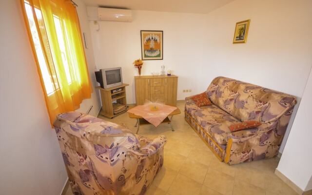 Apartments Iva