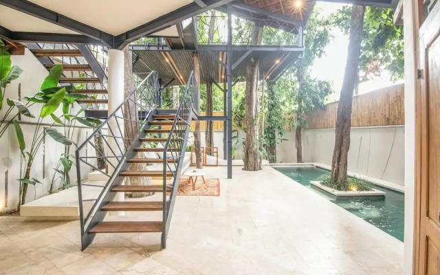 Stylish 2-br Villa With Pool, 800m Canggu Beach