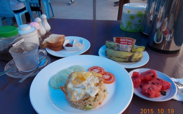 Red Dragon Hotel Hsipaw