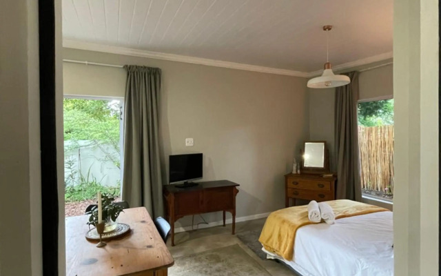 Sarah's Place- Manor House