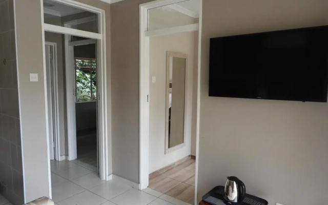 2 Bed Apartment With Ensuite Kitchenette- 2071