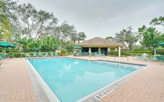 Bonita Springs Condo w/ Community Pool!