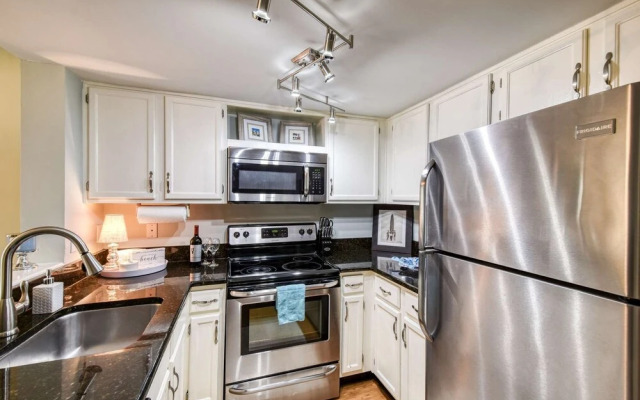 Ocean and Racquet #3116