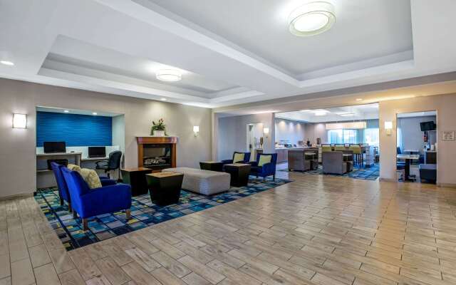 La Quinta Inn & Suites by Wyndham Manteca - Ripon