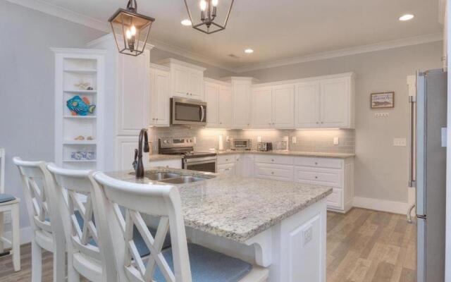 Captain Morgan's Cove