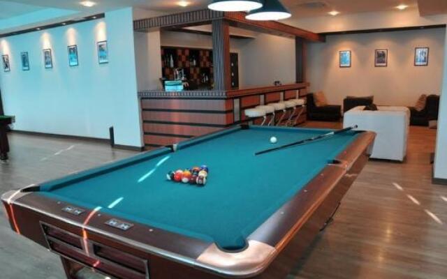 Atrium Hotel