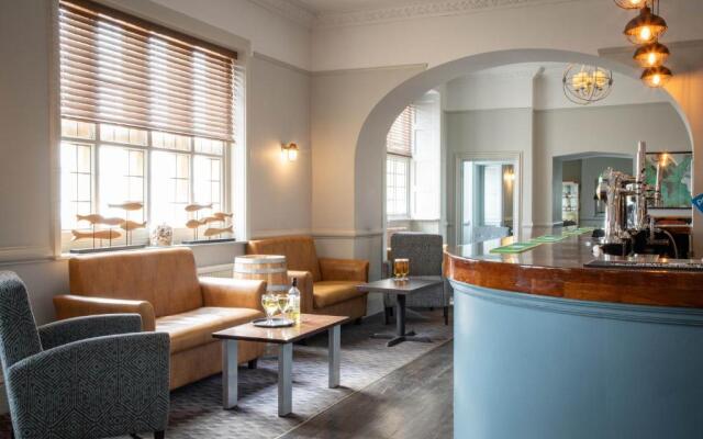 The Golden Lion hotel
