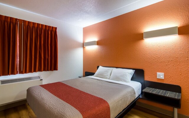 Motel 6 Kerrobert Sk