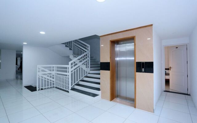 OYO 24139 Kings Fort