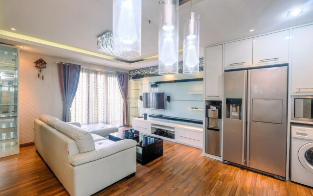 Cozy and Spacious 1BR at Tamansari Semanggi Apartment
