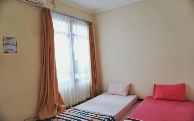 Green Surabaya Homey