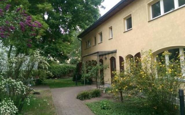 Romantic Style Apartment Berlin