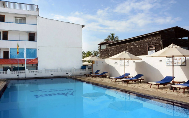 Mount Breeze Hotel
