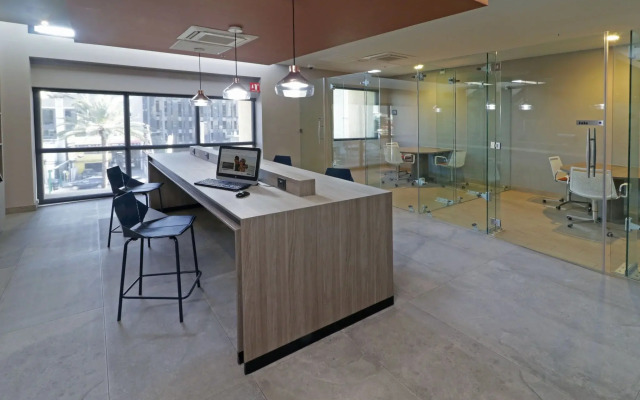 City Express Plus by Marriott Monterrey Galerias