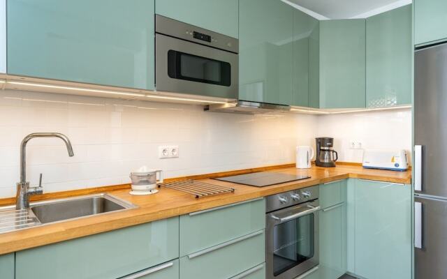 Excellent Apartment with Pool and View Ref 138