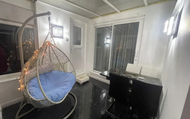 The Luxury Holiday Home