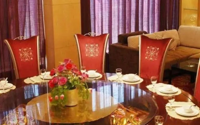 Tian Lun Huang Chao Fashion Hotel