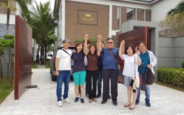 THE FIVE - 5BR - Ocean Villas Da Nang