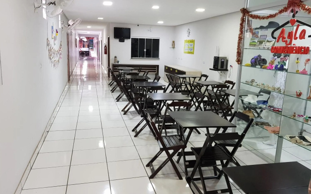 New Center Hotel