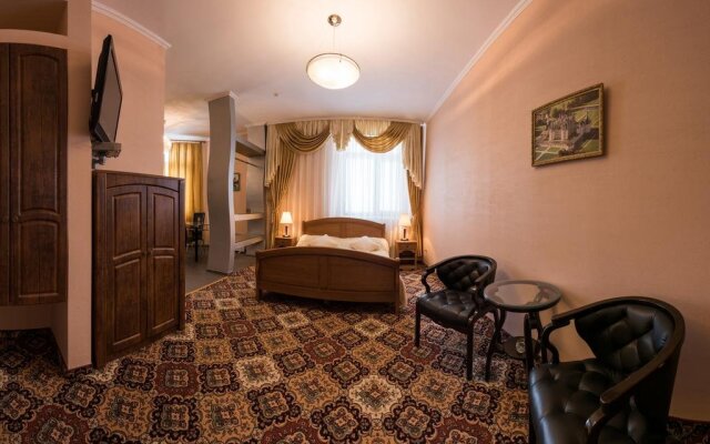 Premium Hotel