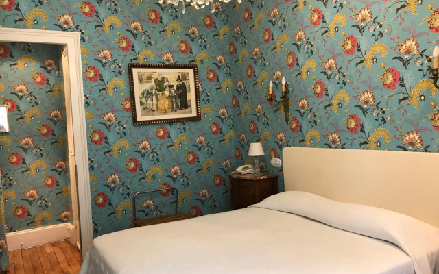 Hotel de l'Abeille Orleans