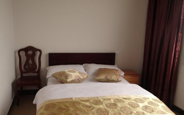 Emeishan Jintong Inn