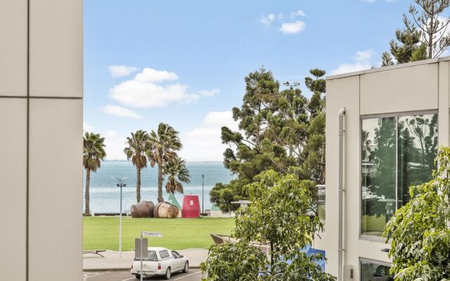 Edgewater 108