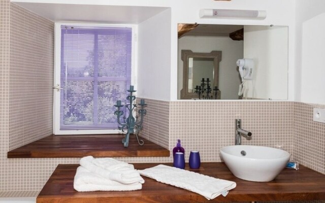 Salamandre Cottage