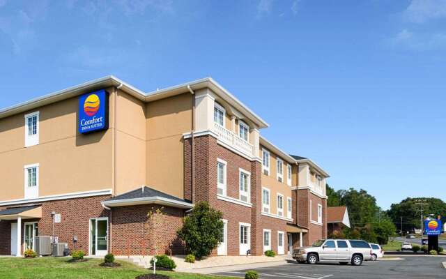 Comfort Inn & Suites Orange - Montpelier