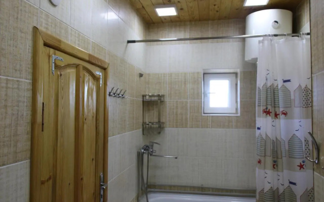 Guest House Caravan Tamchy